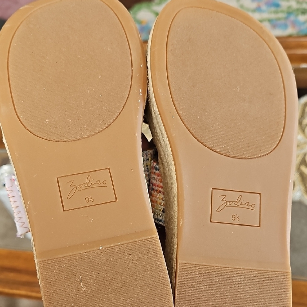 Zodiac Women's Colorful Espadrille Sandals - Picture 7 of 7